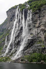 Fototapeta na wymiar Seven Sisters waterfall on Geirangerfjord