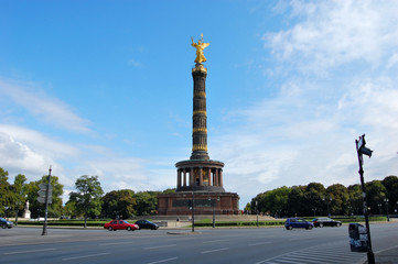 Fototapeta na wymiar Siegessäule - Berlin, Germany