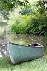 Ruderboot an einem See