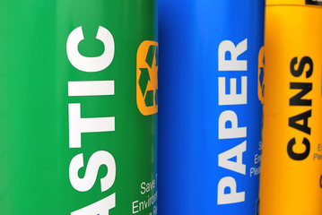 Naklejka premium Colorful recycle bins