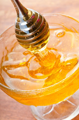 Fototapeta na wymiar honey dipper
