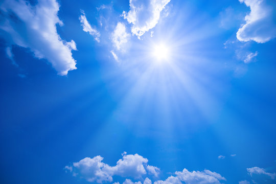 19 915 件の最適な 真夏の太陽 画像 ストック写真 ベクター Adobe Stock
