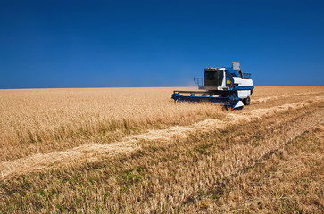 combine harvester