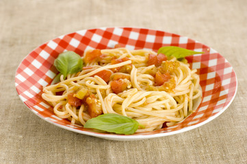 spaghetti with sauce