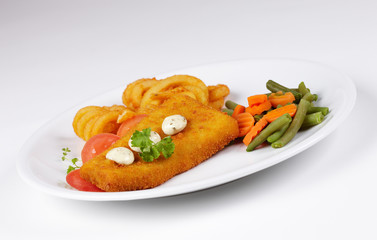 Seelachs in der Knusperkruste mit Calamares