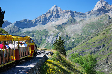 La montagne et le train