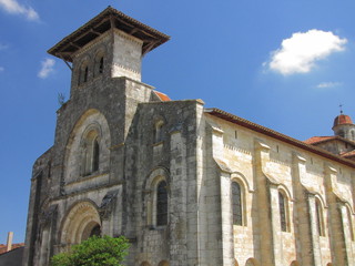 Fototapeta na wymiar Kościół Moirax; Doliny Lot et Garonne, Aquitaine