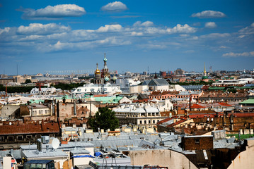 Sur les toits de Saint Petersbourg
