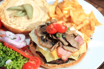 cheeseburger
