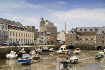 pont l'abb&eacute; en bretagne