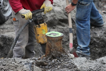 bauarbeiter auf einer baustelle