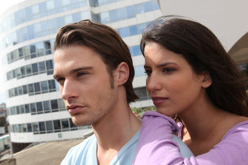 Portrait d'un jeune couple