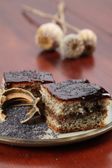 Poppy seed sponge cake with plum jam