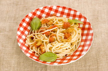 spaghetti with sauce