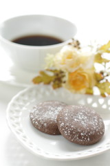 Chocolate cookies and coffee