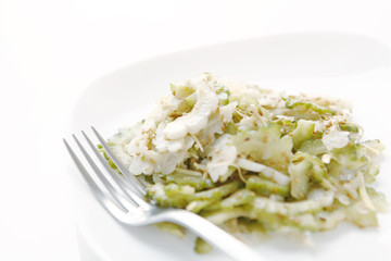 白・緑ゴーヤのごま油和え　日本