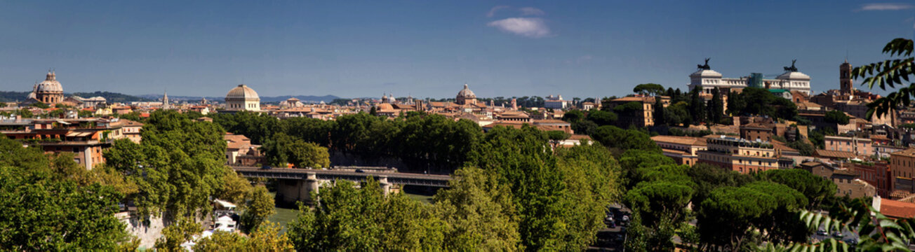 piazza venezia view rome