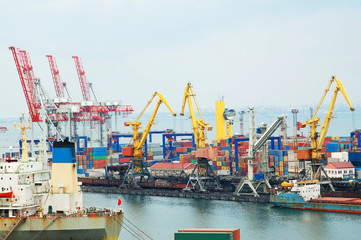 Fototapeta na wymiar Freight port