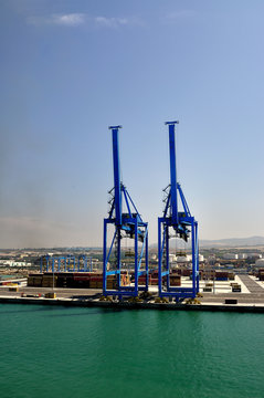 Terminal merci porto di Civitavecchia