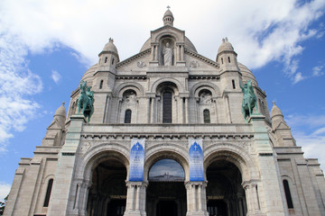 Fototapeta na wymiar Basilique du Sacré-coeur