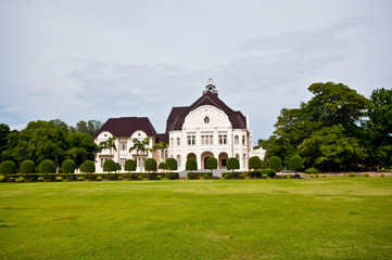 Fototapeta na wymiar The Palace (Ban purn)at petchaburi province,Thailand