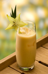 Copa Cabana cocktail with a starfruit