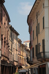 Fototapeta na wymiar Cremona - alley