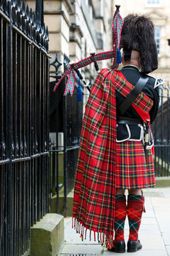 Scottish Bag Piper