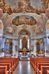 Fototapeta na wymiar Bettbrunn Salvatorkirche