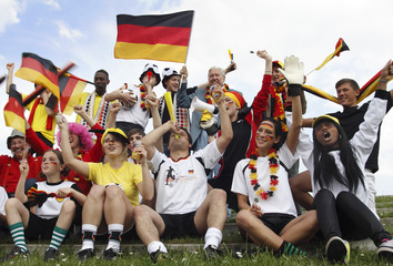 Fanjubel, deutsche Fans, feiernd