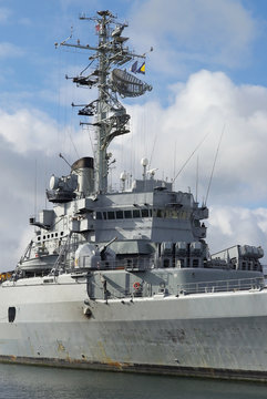 Porte h&eacute;licopt&egrave;re Jeanne d'Arc