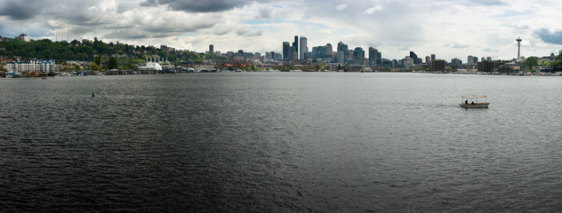 Seattle skyline across Lake Union