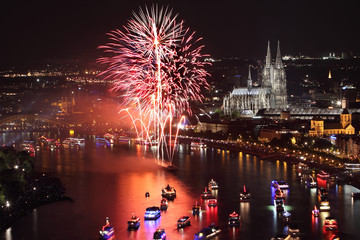 prächtiges Silvesterfeuerwerk