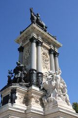 Obraz premium Retiro park - Alfonso XII monument in Madrid