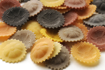 Cappellacci colorati