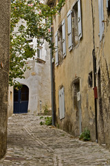 Ruelle médiévale en Provence à Dieulefit