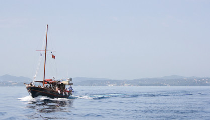 Touristic boat