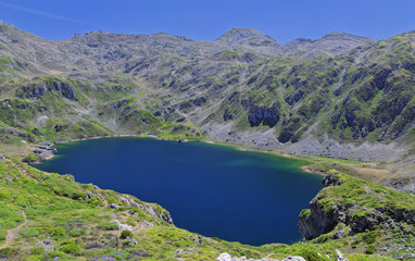 Fototapeta na wymiar Jezioro Calabazosa, Somiedo, Asturia, Hiszpania