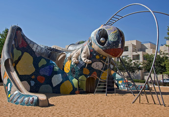 Monster - children play device