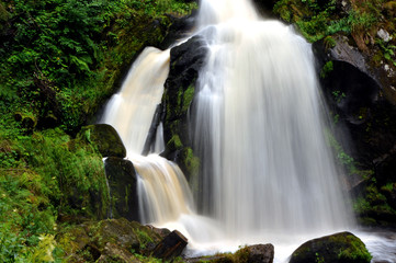 Obraz premium Wasserfall