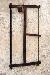 handsaw