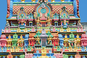 Fototapeta na wymiar Colorful Facade Of A Hindu Temple