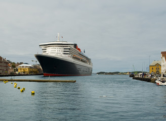 cruise ship