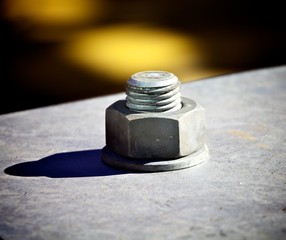 boulon de m&eacute;tal viss&eacute;