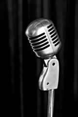 retro styled microphone b&w