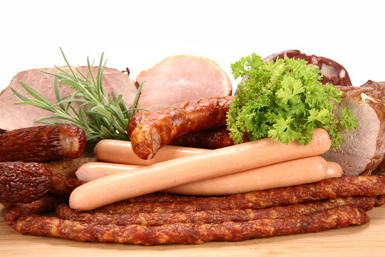 Cold meat (ham, sirloin, headcheese, sausages, hot dogs)