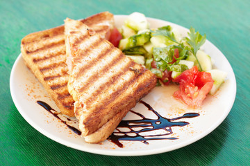 toasted sandwich