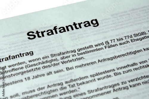 "Strafantrag" Stockfotos Und Lizenzfreie Bilder Auf Fotolia.com - Bild ...