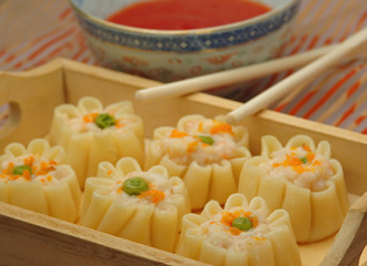 Steamed dumplings - Ravioli al vapore