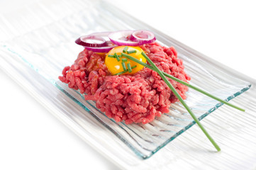 tartare with fork- piatto di tartare